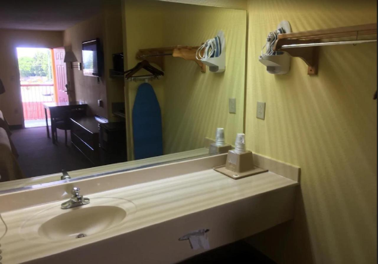 Budget Inn & Suites Hawkinsville Luaran gambar